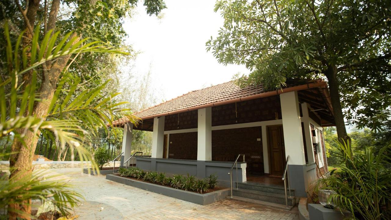 Aara Jungle Resort Coimbatore Exterior foto